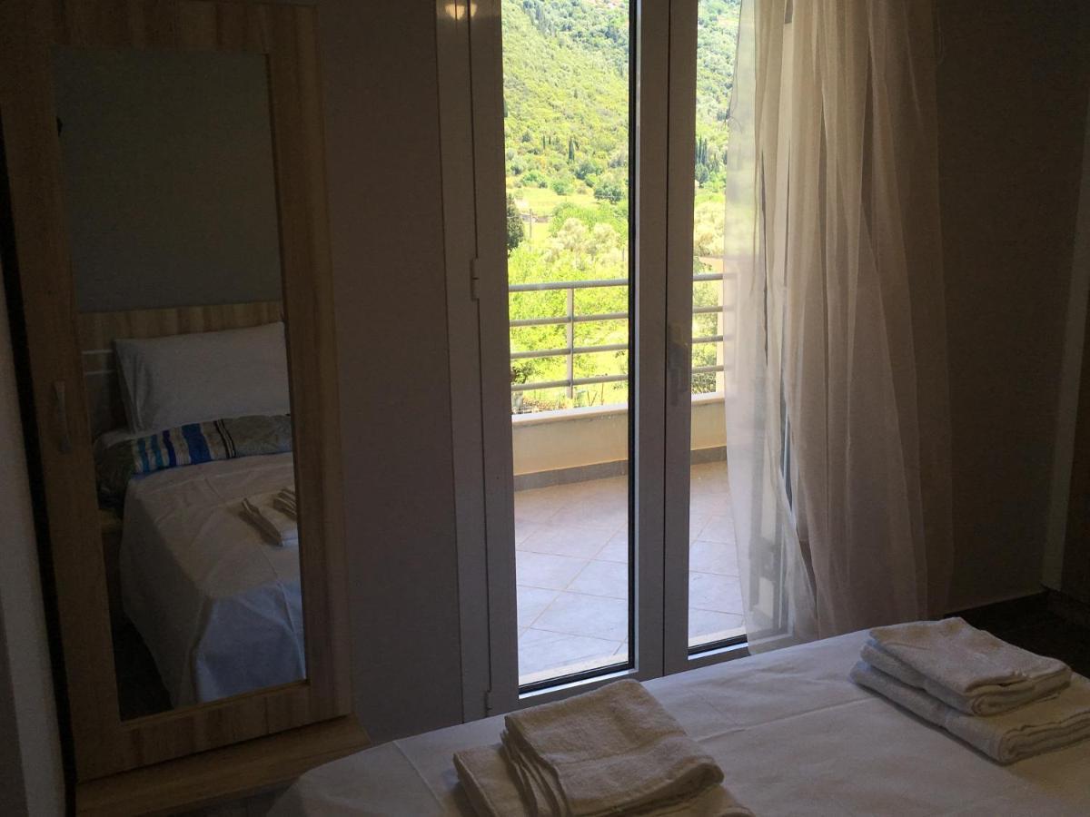 Marandokhórion Tsoutsis Apartments מראה חיצוני תמונה